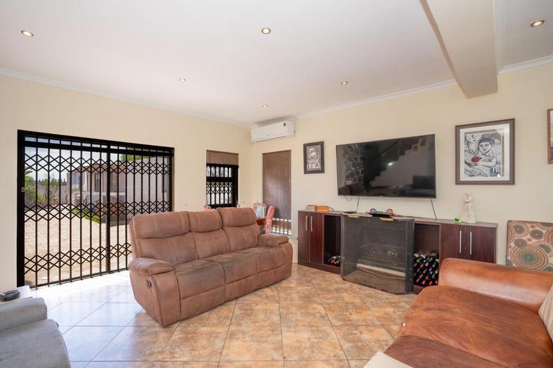 4 Bedroom Property for Sale in Country Club Western Cape